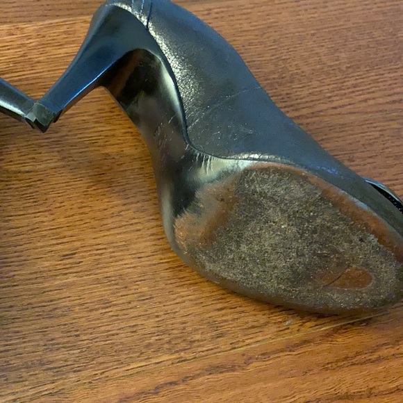Tory Burch Metallic Gray Heels - Picture 3 of 3
